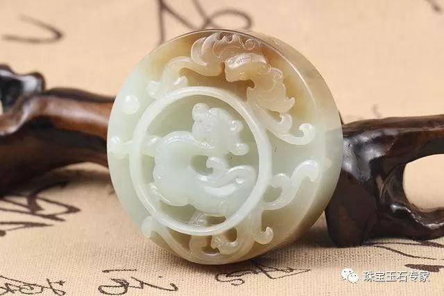 十籽九裂 和田玉籽料带“僵”的料真的好吗?