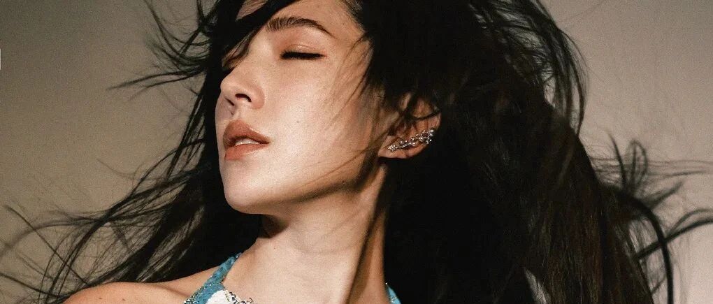 许玮甯闪离撩邱泽？大张伟脱离芒果？周震南家破产了？李易峰爱包场？张月忙刷脸？何洛洛忙转型？