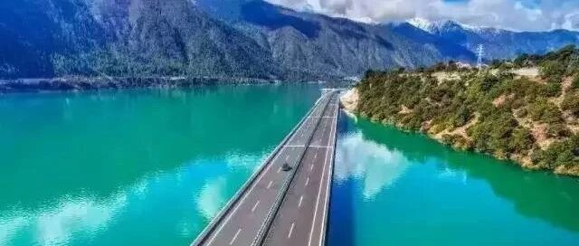 318川藏线10天行程Day09：林芝-巴松措-工布达江-林拉颜值高速-圣城拉萨