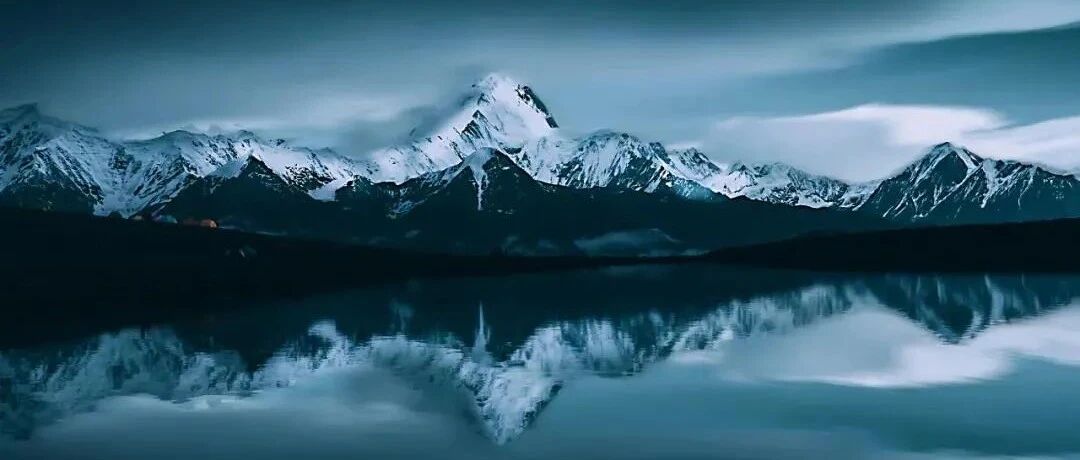 你见过雪白的贡嘎雪山吗？