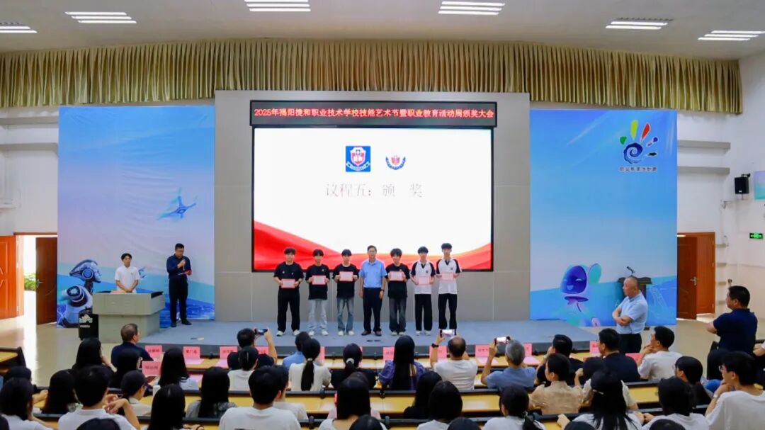 序列 02.00_51_58_48.Still002.jpg