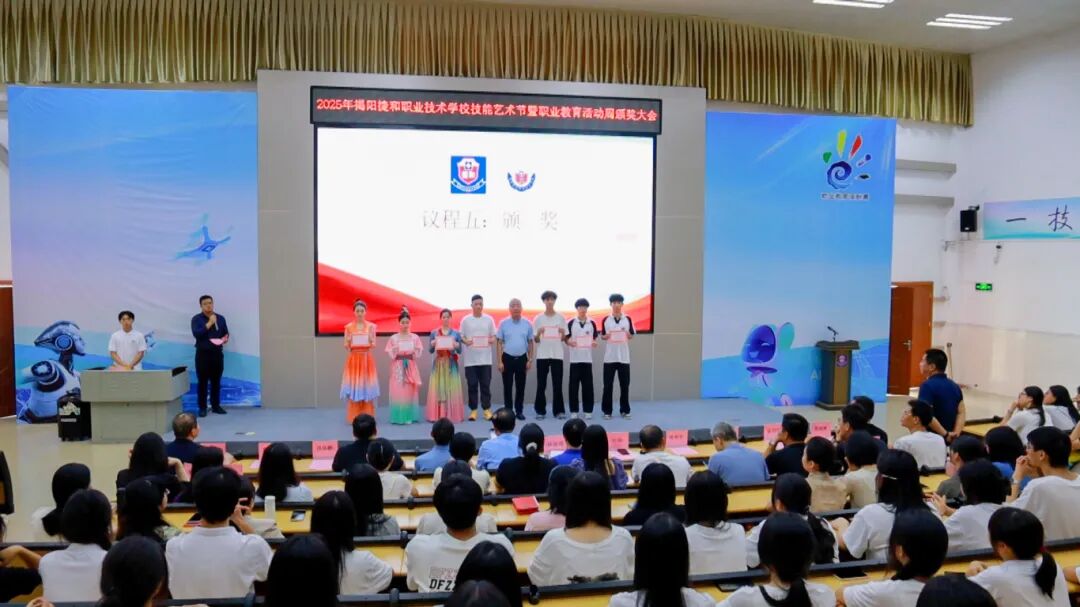 序列 02.00_51_37_18.Still001.jpg