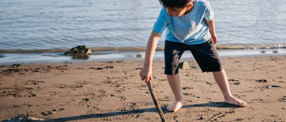 中国孩子现在最需要补的课，其实是一堂体育课！！