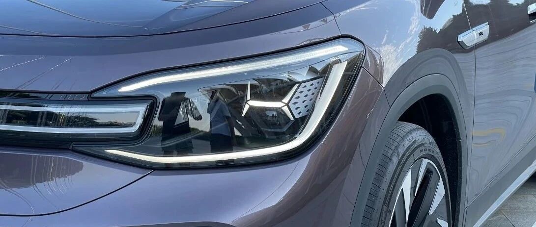 二十几万买它，跟本找不到对手