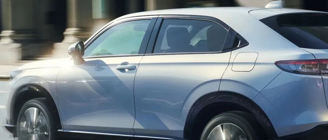 特斯拉在中国的成功，让这些传统厂商都决定去模仿？