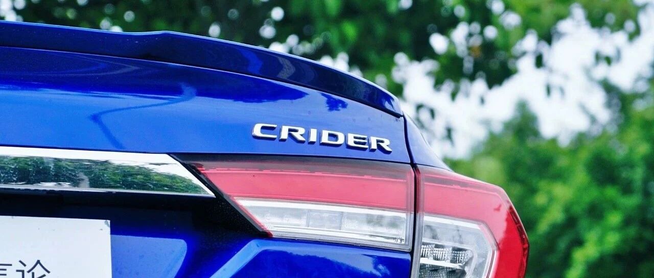 把“超跑”发动机塞进家用车，结果让人意外…