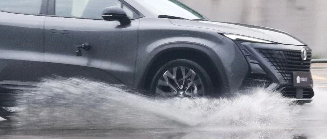 第一次把车开成这样，太爽了！