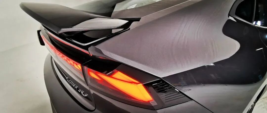 十几万的家用车设计成这样，不讲武德！