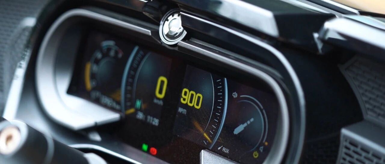 开这个车，想低调真的很难