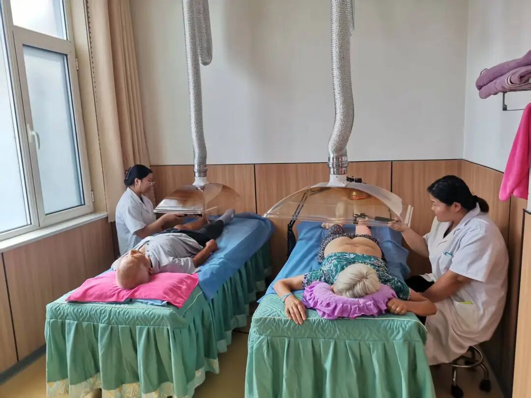 养老新归宿丨医院里能养老，养老中心管健康