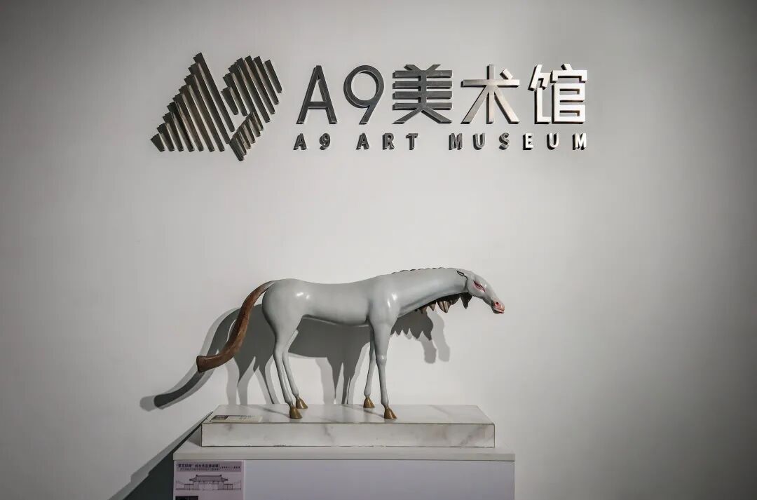 西北民族大学教务处 【开幕式】繁花似锦–西北民族大学美术学院校友作品邀请展