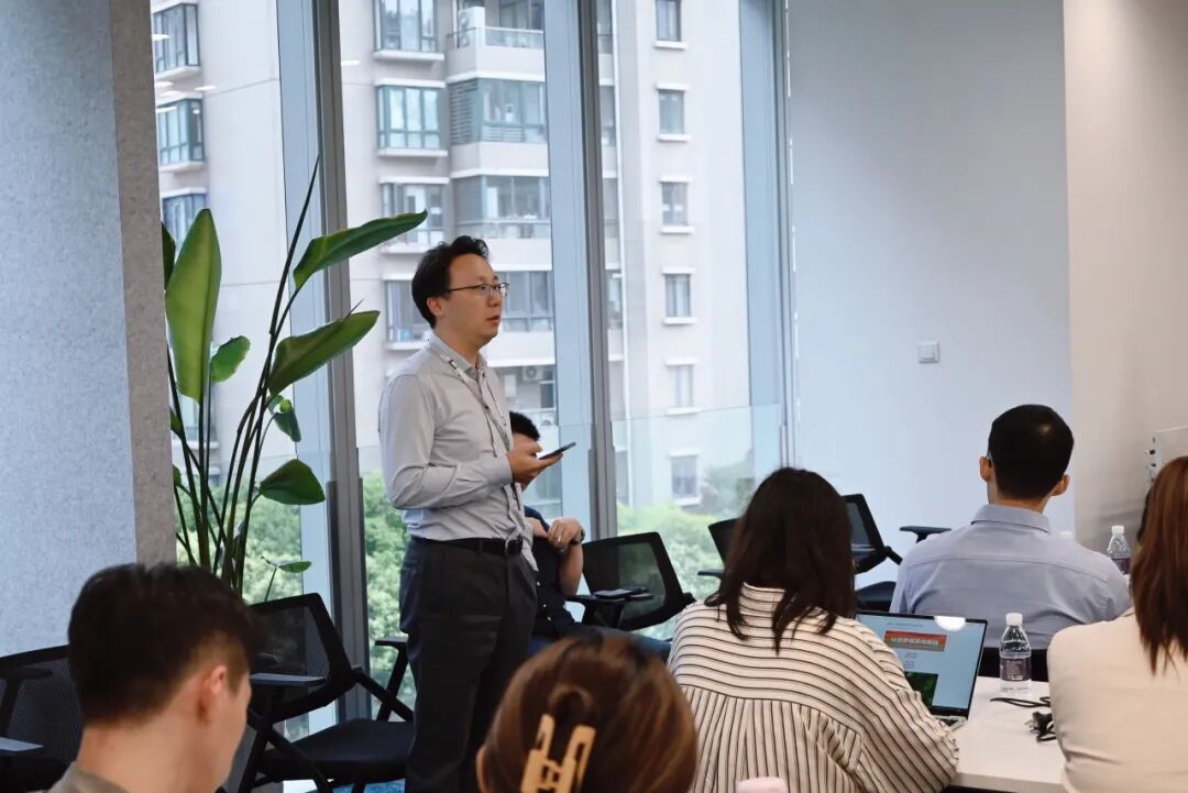 普世万联培训讲堂｜华东政法大学律师学院2024年度《公司法实务课程》圆满结业