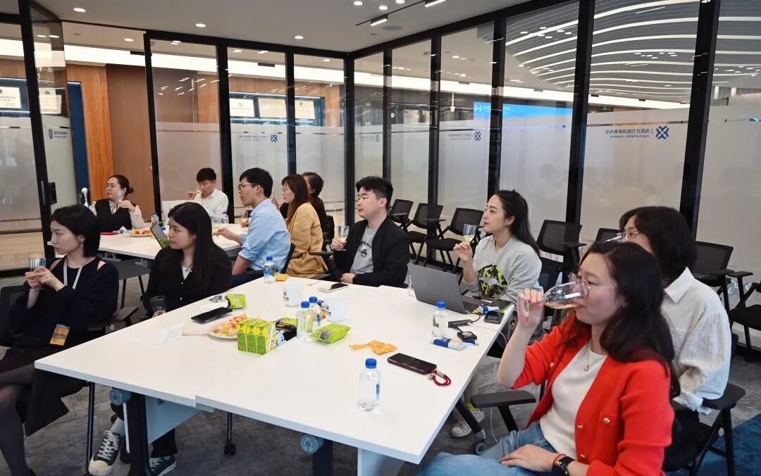 浅酌佳酿 品味芬芳 | 普世万联葡萄酒入门品鉴会成功举办