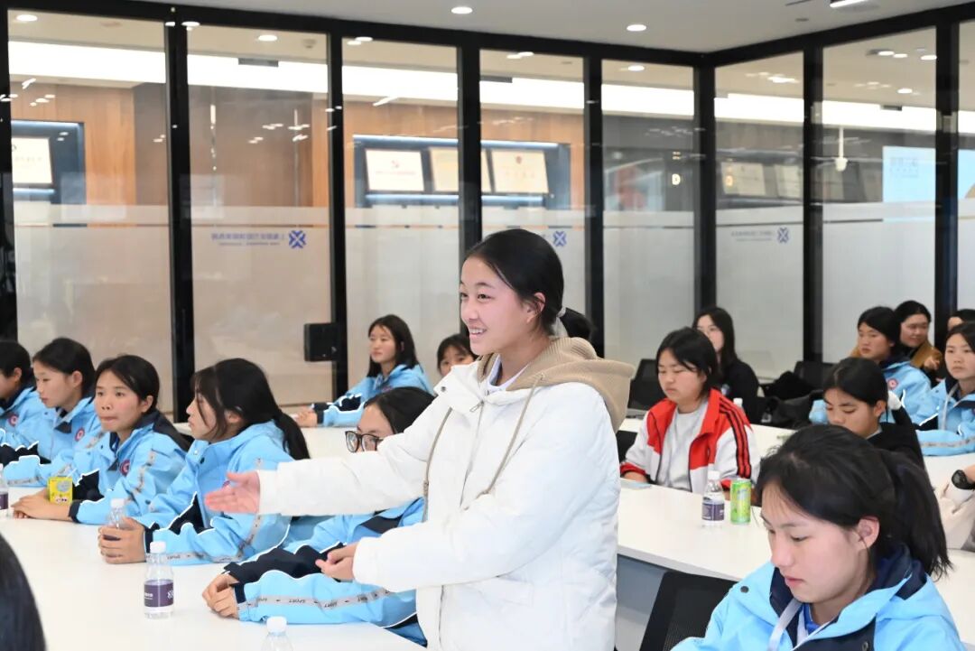 动态 | “云南女高走进沪上律所”法律交流活动于普世万联律所圆满举办