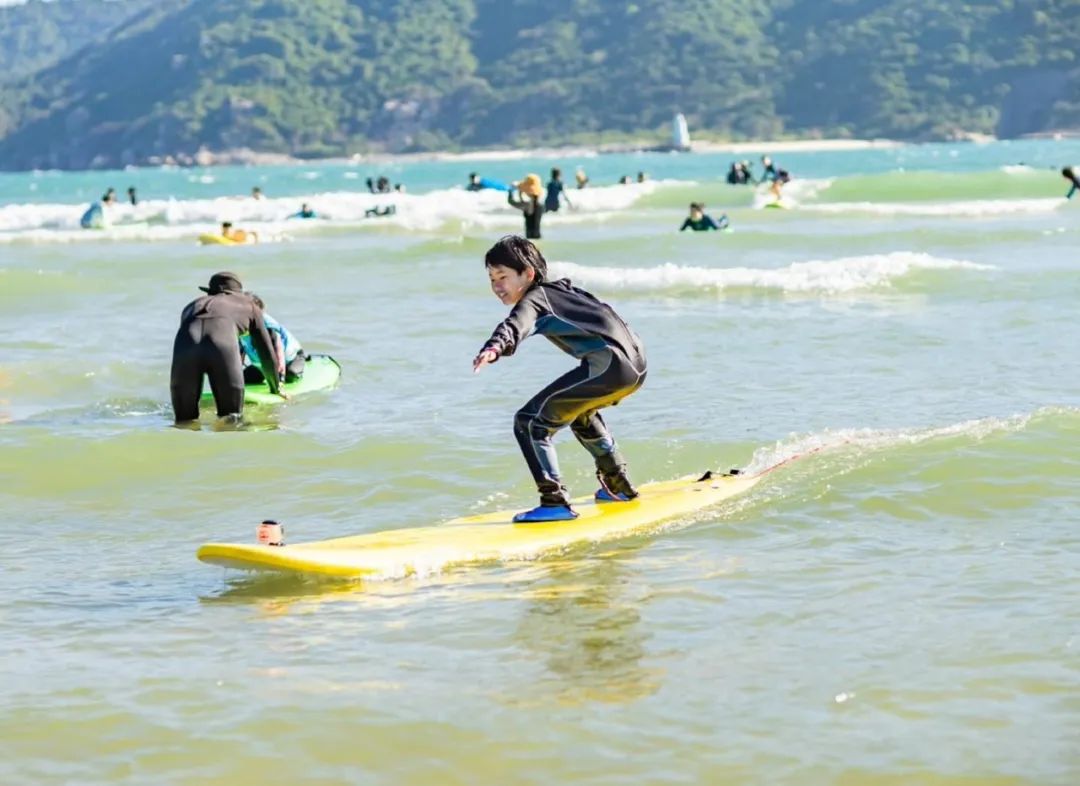 三亚・香格里拉5天4晚亲子夏令营,冲浪、帆船、潜水、无人机操控四大主题课程可选!全暑期不加价!性价比满分!