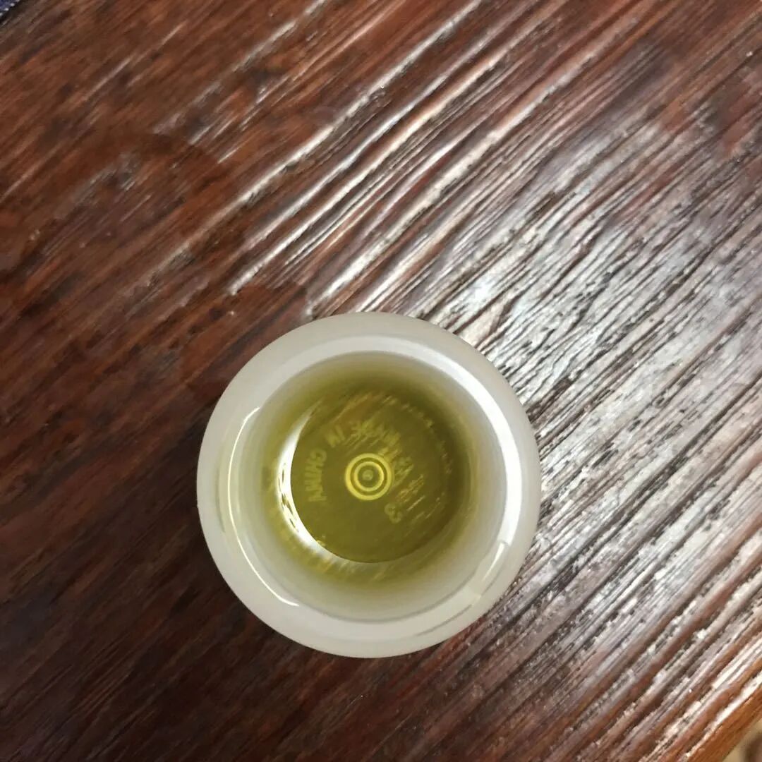 揭秘乳房按摩产业：美容师捏着我的胸说，你有病，我们能治（组图） - 11