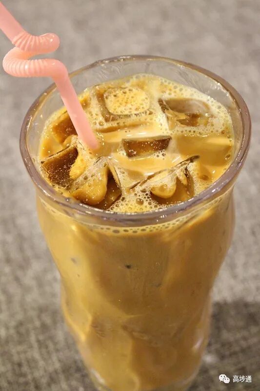 要验证一家港式茶餐厅正宗不正宗,一定要尝下奶茶,太子轩的奶茶香且不