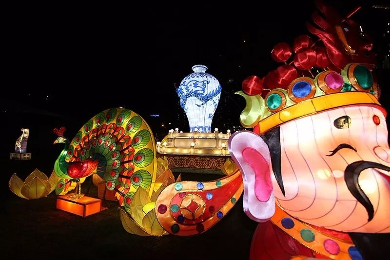%name 百年一遇！悉尼赚钱、赚人气的超牛机会来了！“悉尼中国新年灯会”摊位招商倒计时！再不抢就没啦！