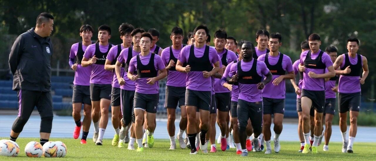 中超掀起官宣高潮 泰达谋求压哨惊喜 补中场还是买前锋？答案即将揭晓