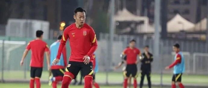 后备九年终于熬出头 表现不俗却提前下场 李铁最不该换下之人其实是他