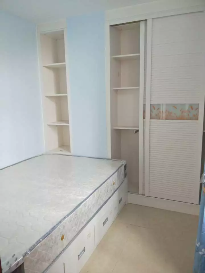 公明上村《康乐居》天虹商场500米,6号线地铁站600米 公明上村《康乐居》天虹商场500米,6号线地铁站600米