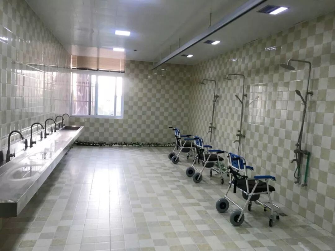 屏幕快照 2018-11-17 13.26.16.png