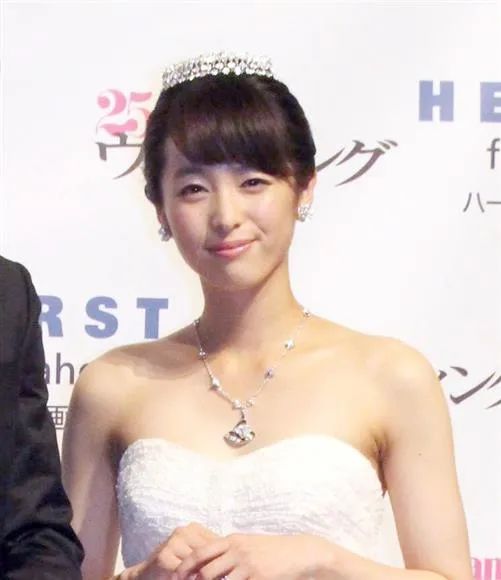 生田斗真 清野菜名夫妇向各报社送上马卡龙 日剧炸了 Bt种子搜索