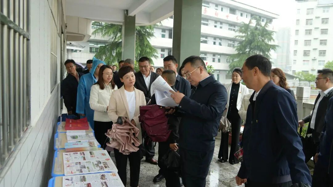 巴东县：比亮点 话经验 以督导拉练促清廉学校建设走深走实