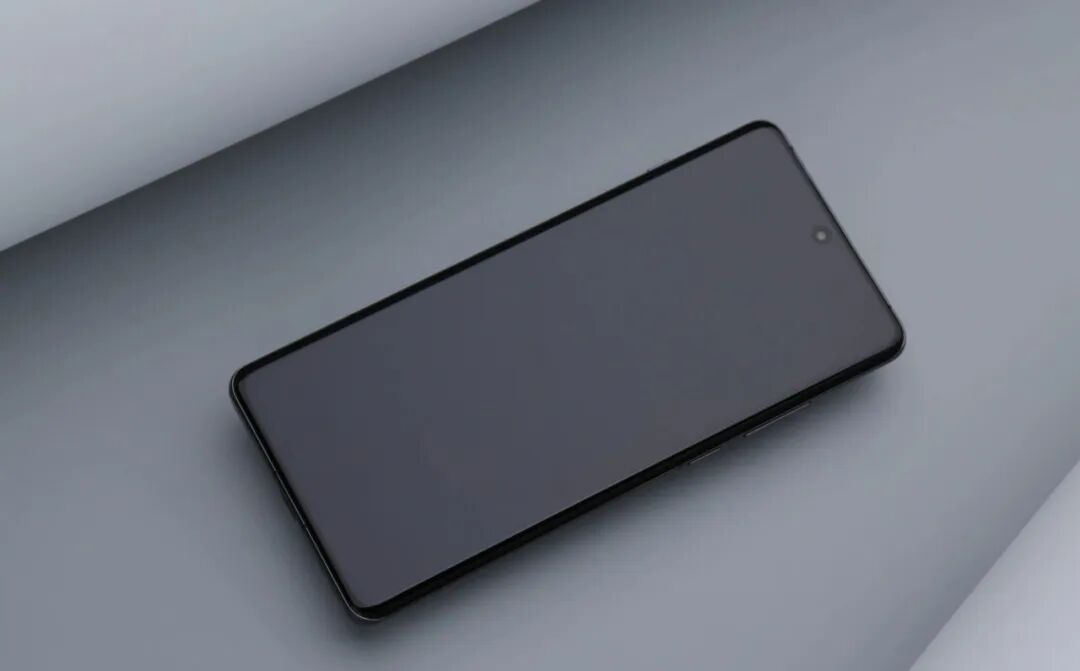 目前“性价比最高”的3款手机，流畅耐用口碑好，轻松用5年