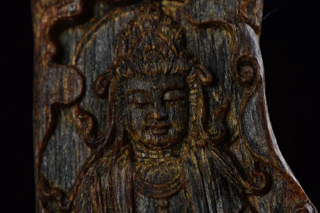 奇楠嫁接究竟靠不靠谱?其实就看这三点! 奇楠嫁接究竟靠不靠谱?其实就看这三点!