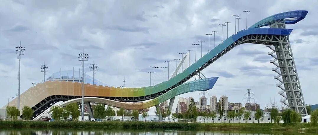 多国运动员称赞！首钢滑雪大跳台凭什么会“出圈”？