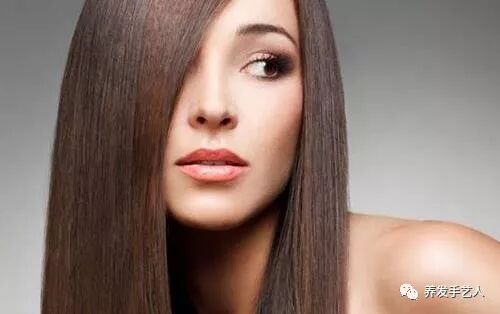 头皮屑过多是什么原因？