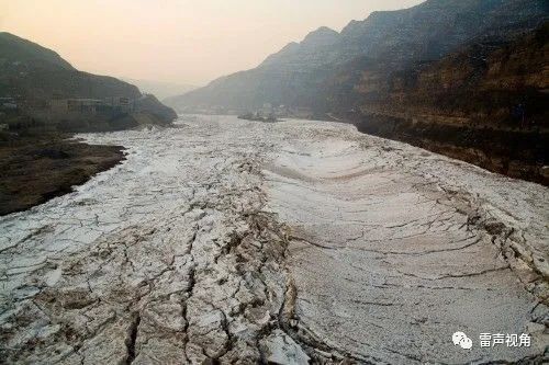 「贺敬之简历」听何静的经典《三门峡梳妆台》