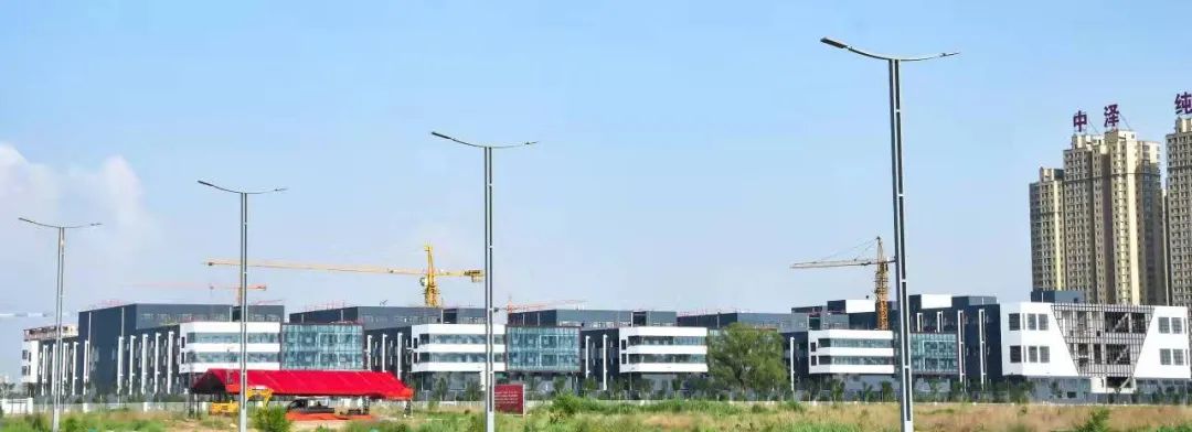 太陽報(bào)：曼聯(lián)球員準(zhǔn)備向曼城的球員索要綠洲樂隊(duì)演唱會(huì)門票