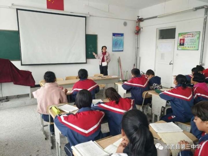 国语培训班让梦想扬帆起航焉耆县第三中学为少数民族学生开设国语强化