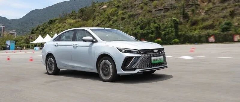 亏电3.8个油+实测6.6s破百...这是13万就能买的混动车？