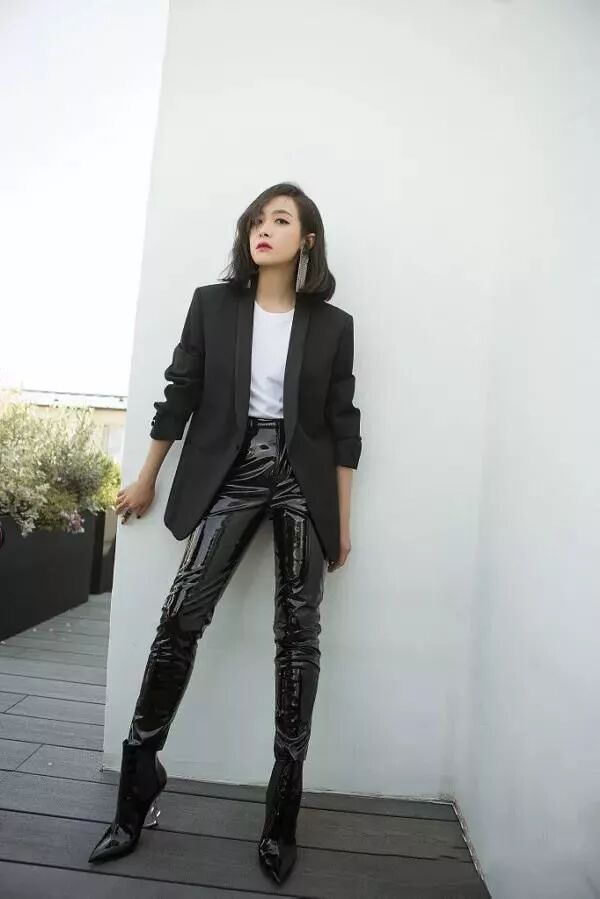 這件都被說「土」的單品，今年卻很流行！ 時尚 第4張