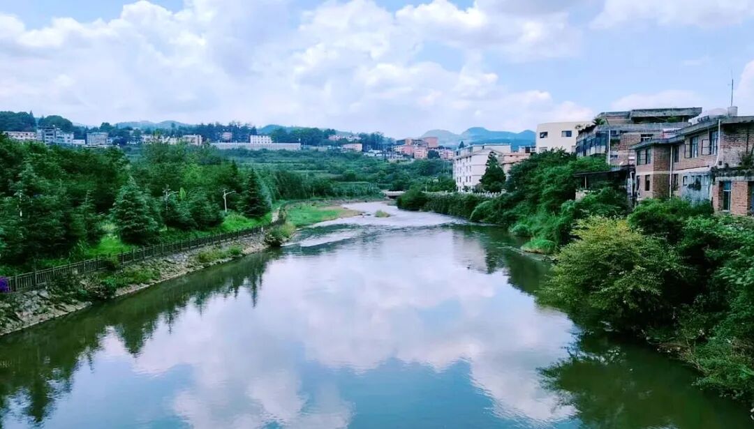 盘州市:共同守护"母亲河" 绘就和美乡村画卷