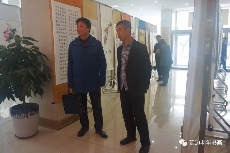 吉林延边老年书画研究会第十三个分会成立并成功举办第一次书画展《翰墨飘香 礼赞中国》 吉林延边老年书画研究会第十三个分会成立并成功举办第一次书画展《翰墨飘香 礼赞中国》
