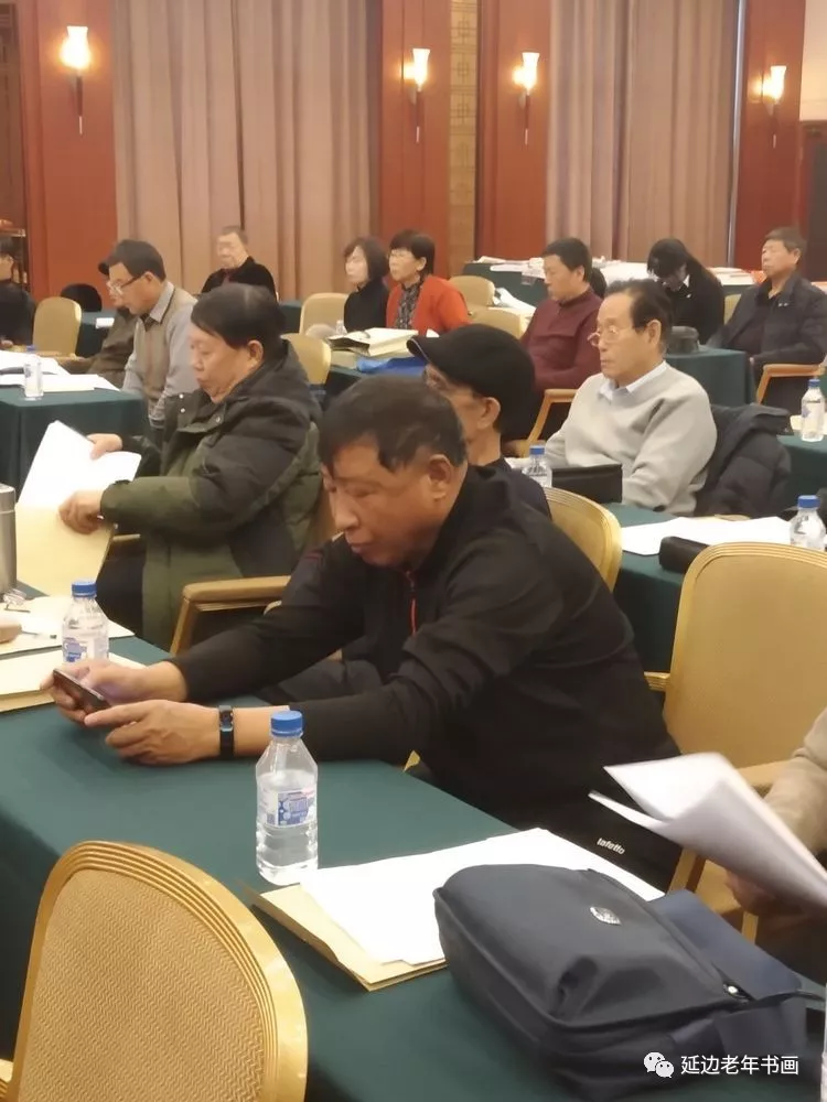 吉林省延边老年书画研究会在延吉召开五届五次理事会 吉林省延边老年书画研究会在延吉召开五届五次理事会
