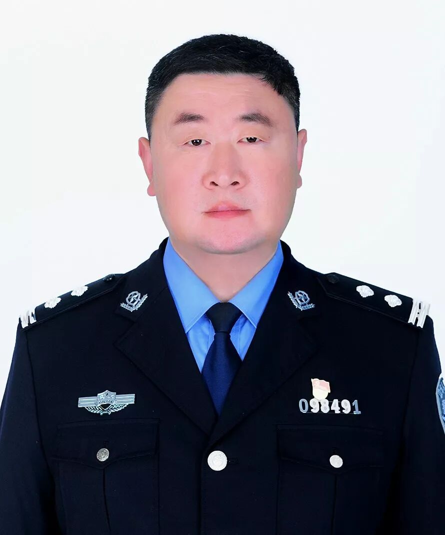 所有人丨谁是你心目中最优秀的派出所长