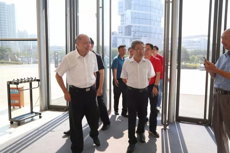 “庆祝中华人民共和国成立70周年江西省老年书画作品展”隆重开幕 新闻报道六则 “庆祝中华人民共和国成立70周年江西省老年书画作品展”隆重开幕 新闻报道六则