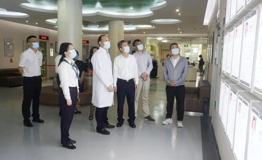 福建能化集团领导到福能健康体检中心调研(图2)