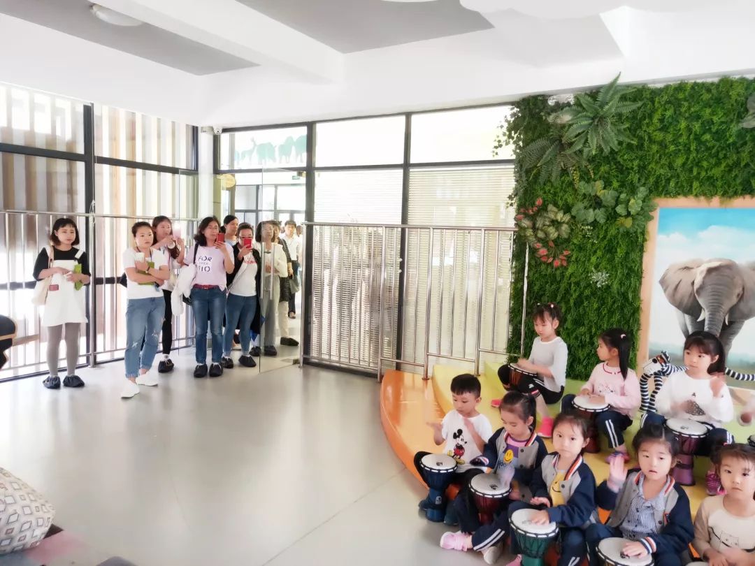 参观交流凝智慧 开放互动促发展——Keylight全脑教育西安福田教学示范基地福田万科幼儿园迎接全国各地幼教同仁莅临我园参访交流