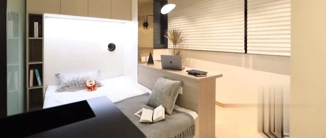 清华学霸夫妻住18㎡蜗居，床上做运动，没地晾衣服，生活令人窒息