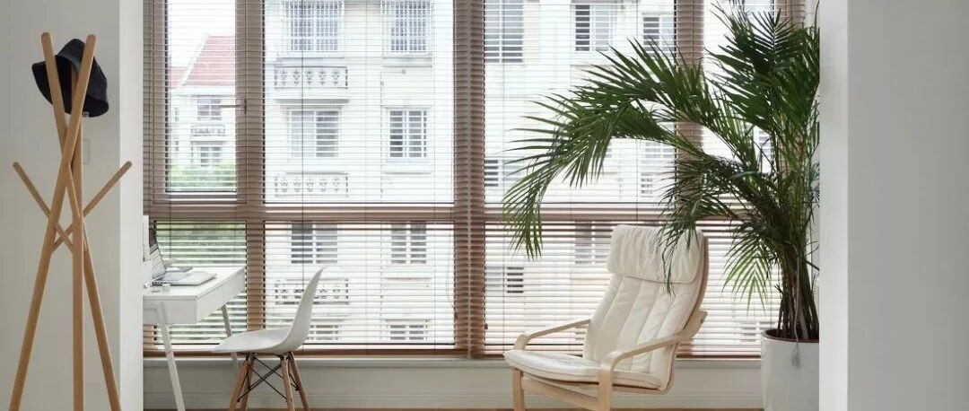 客厅阳台打通，聪明人这样装，直接多了一间房！