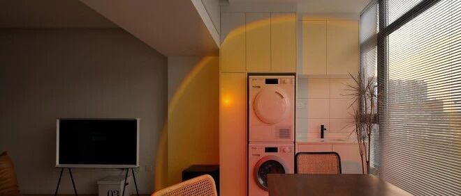 赌气让老公装修阳台，没想到效果好极了！邻居惊呼：太牛了！