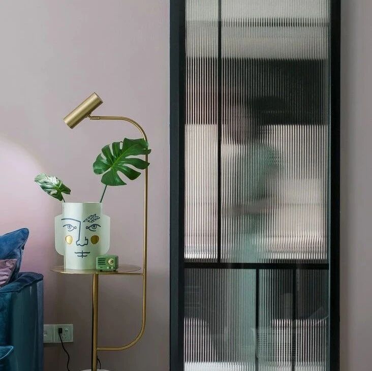 你家的门太丑了！现在流行这样装