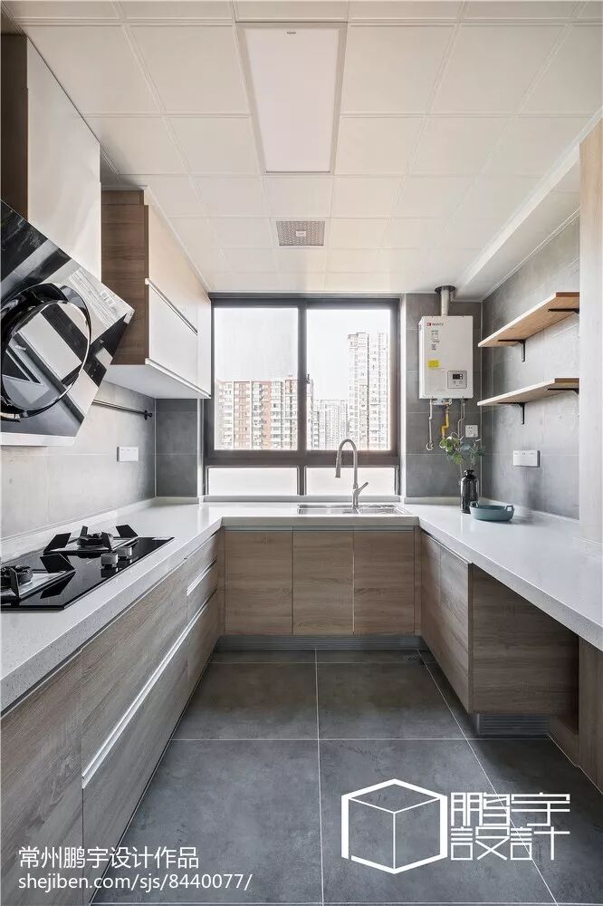 厨房这样装好看又实用，再也不担心难清洁了！