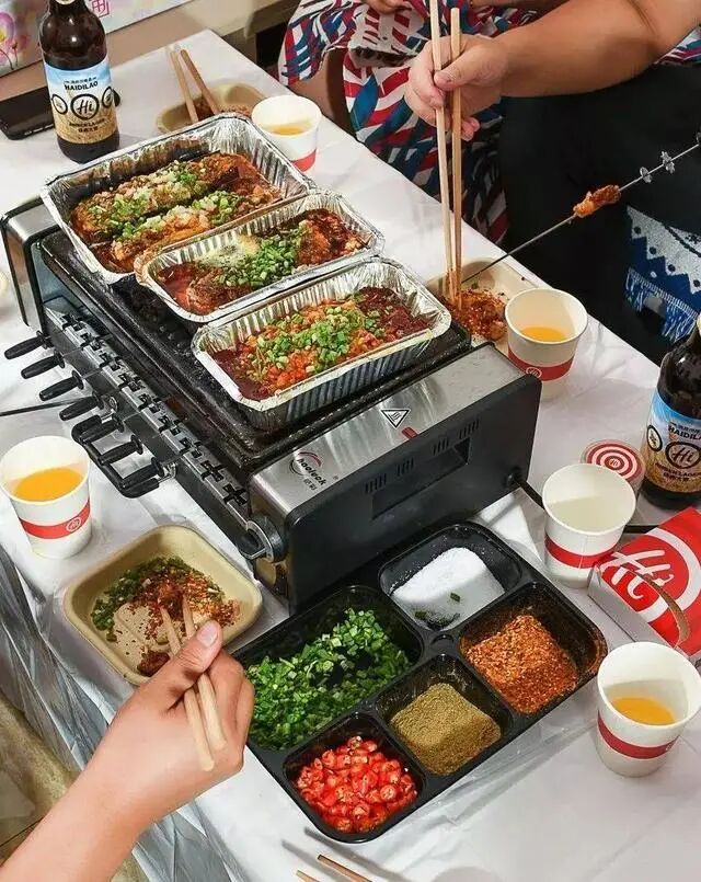 高端化妆品礼盒_高端化妆品盒_大牌高端风格化妆品套盒